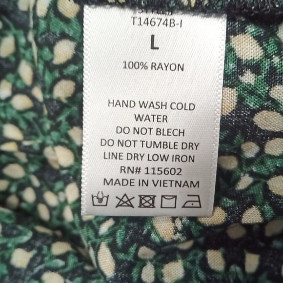 Lush Women's Sz L Top Sleeveless Button Up Collar Black Yellow Lemons - Picture 3 of 6